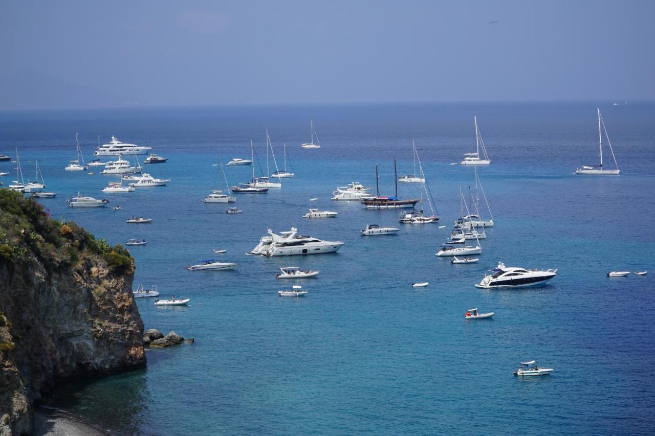 Lipari By The Beach Exterior foto